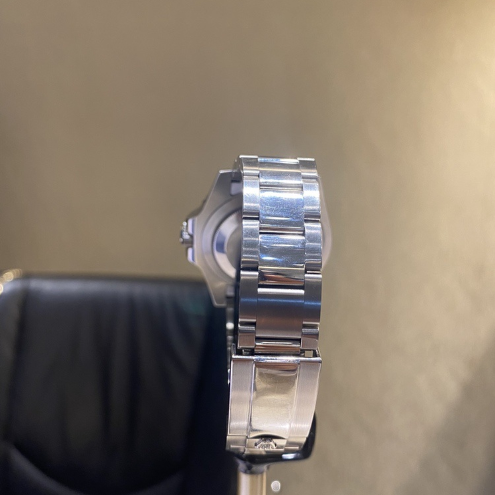 GTM  Ro. Wayne Master 116610lv 40mm Steel